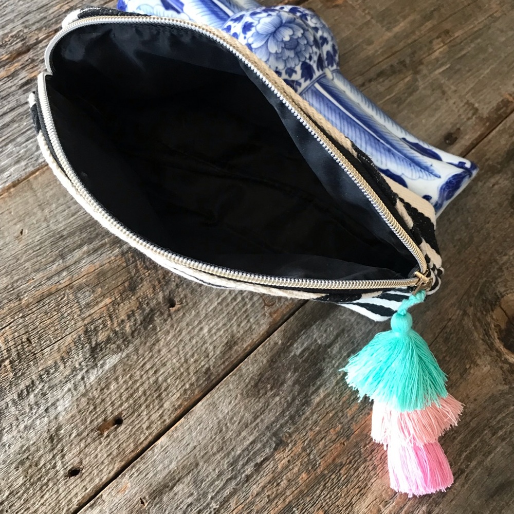 Canvas Stripe and Red Scalloped Make-Up Bags - Picture 13 of 13